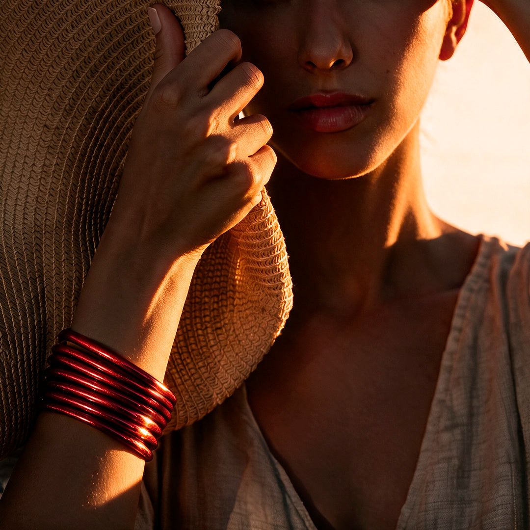 Black Red Classic Bangle