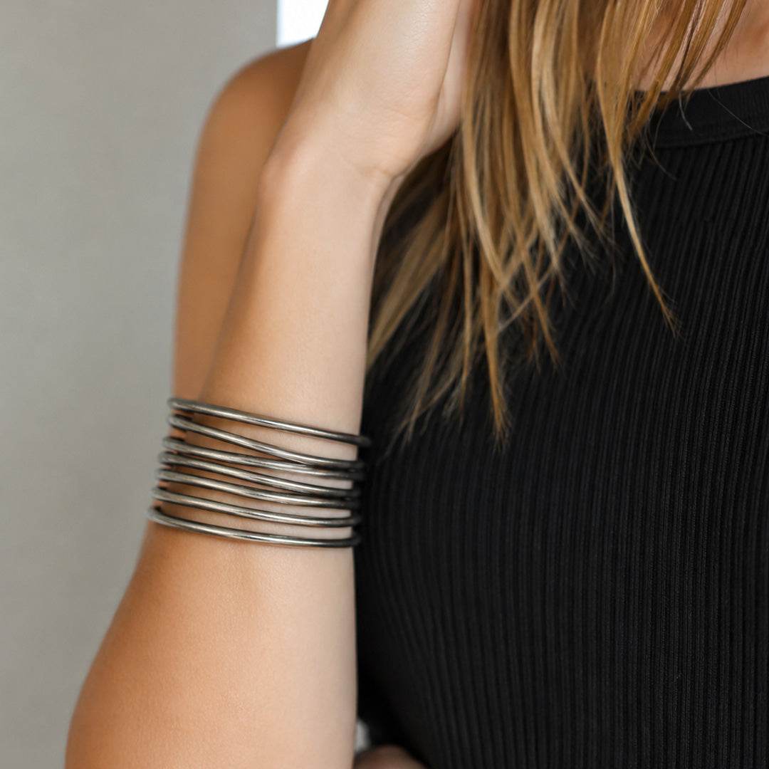 Black Thin Bangle