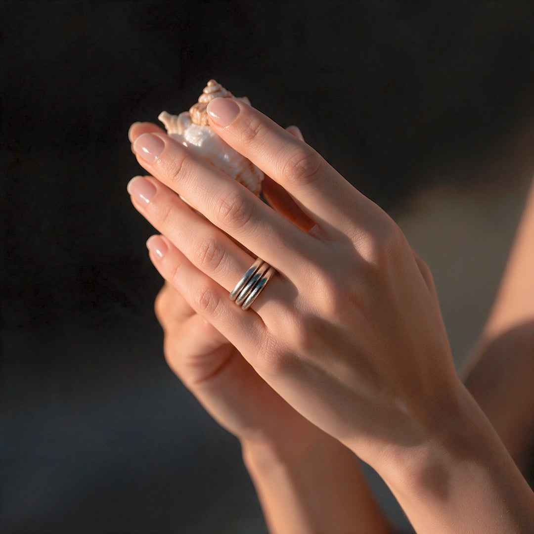 Dark Silver Classic Ring