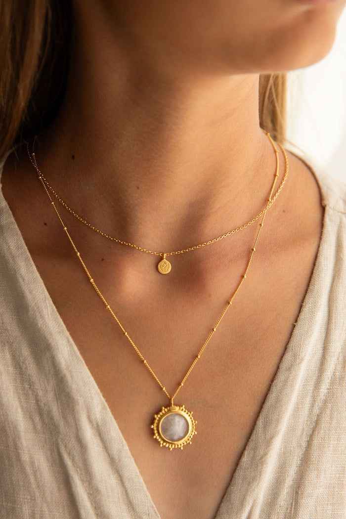 Collares