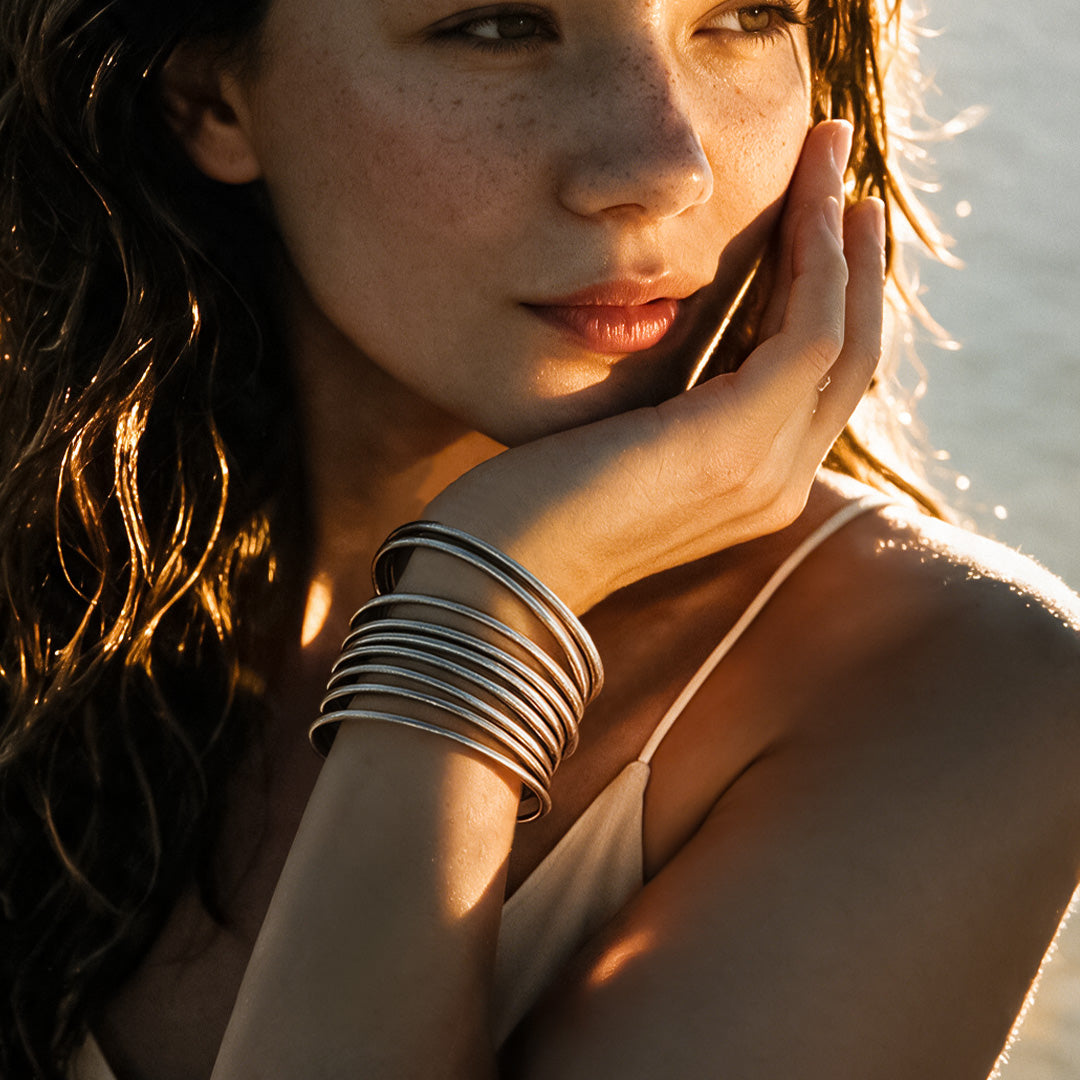Black Thin Bangle
